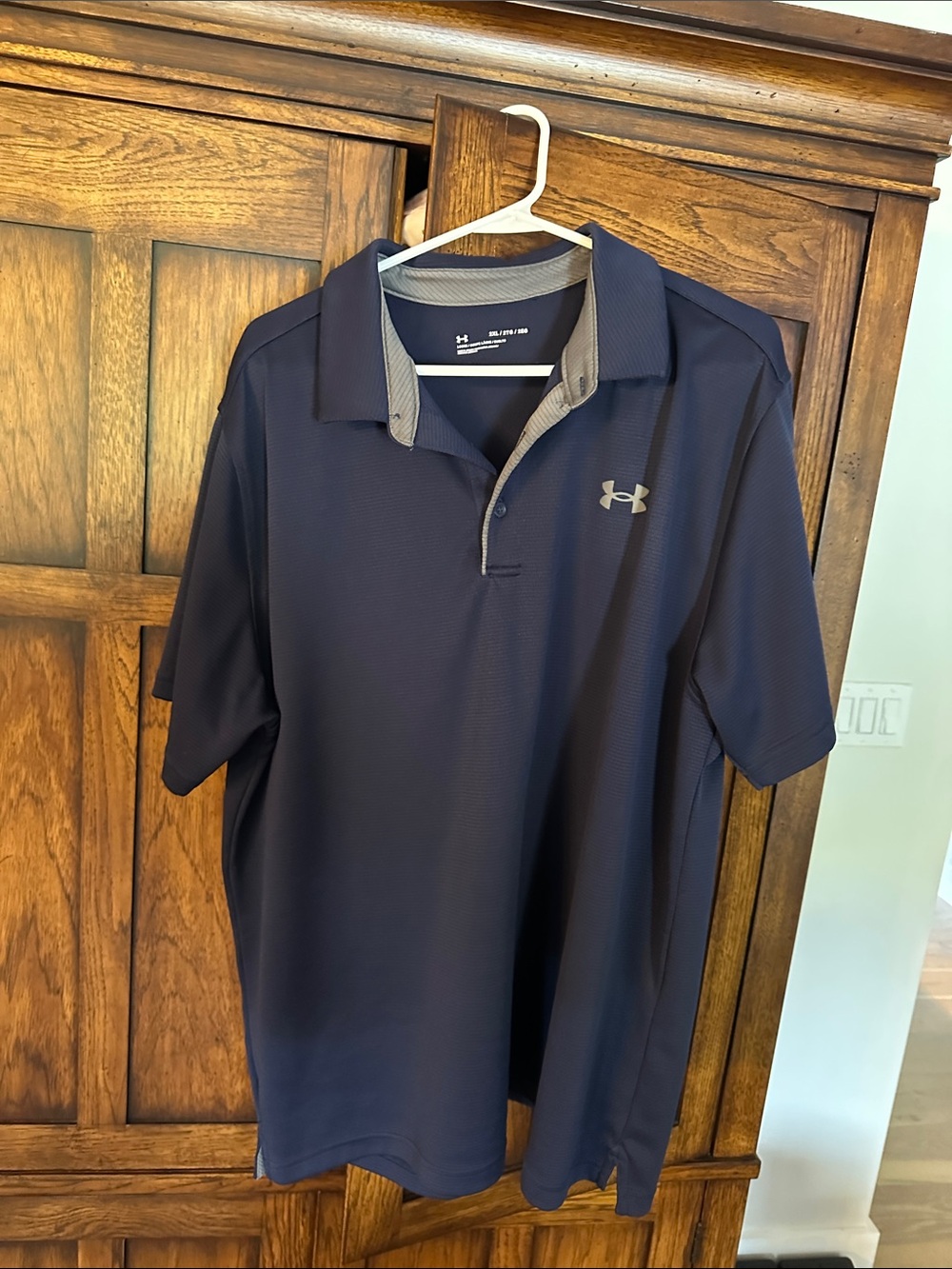 Under Armour Men's Navy Polo with Gray Trim